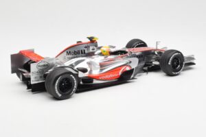 McLaren MP4-22 Mercedes #2 L. Hamilton 2007 Dealer Edition Minichamps 1:18 530071802 Métal Moulé — image 2 sur 6