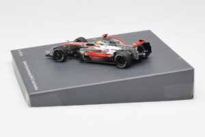 McLaren MP4-23 Mercedes #22 L. Hamilton F1 World Champion 2008 Minichamps 1:43 B66962422 Métal Moulé — image 3 sur 4