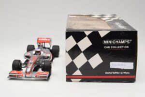 McLaren MP4-25 Vodafone #1 J. Button F1 2010 Minichamps 1:18 530101871-R1 Métal Moulé — image 6 sur 7