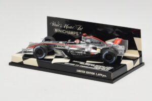 Dallara F303 N. Piquet British F3 Championship 2003 Minichamps 1:43 400030333 Métal Moulé — image 3 sur 5