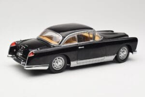 Facel Vega HK500 Noir Sun Star 1:18 3751 Métal Moulé — image 3 sur 8