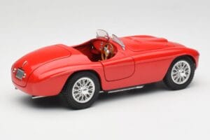Ferrari 125 S Rouge Hot Wheels 1:18 L2954 Métal Moulé — image 3 sur 8