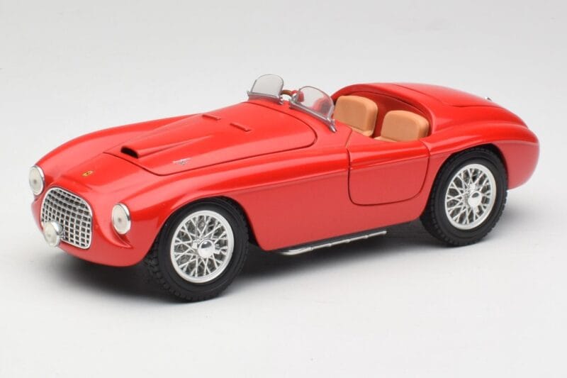 Ferrari 125 S Rouge Hot Wheels 1:18 L2954 Métal Moulé