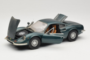 Ferrari 246 GT Dino Vert Anson 1:18 30359 Métal Moulé — image 2 sur 8