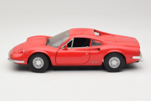 Ferrari Dino 246 GT Rouge Anson 1:18 303597 Métal Moulé — image 4 sur 8
