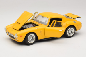 Ferrari 250 GT Berlinetta Jaune Jouef Evolution 1:18 301200 Métal Moulé — image 2 sur 8
