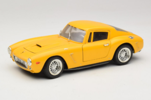 Ferrari 250 GT Berlinetta Jaune Jouef Evolution 1:18 301200 Métal Moulé
