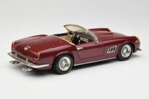 Ferrari 250 GT California Rouge Hot Wheels 1:18 3401158 Métal Moulé — image 3 sur 8