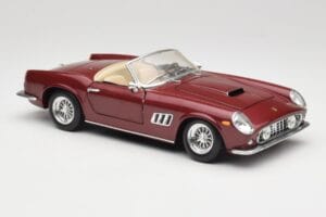 Ferrari 250 GT California Spider LWB Rouge Bordeaux Hot Wheels 1:18 25727 Métal Moulé — image 6 sur 8