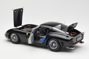 Ferrari 250 GTO Noir Kyosho 1:18 08431BK Métal Moulé — image 5 sur 8