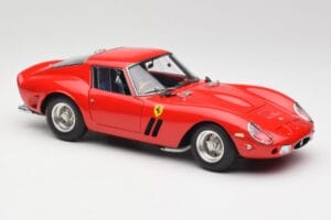 Ferrari 250 GTO London Show Rouge CMC 1:18 M-256 Métal Moulé — image 4 sur 6