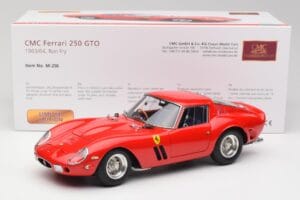 Ferrari 250 GTO London Show Rouge CMC 1:18 M-256 Métal Moulé — image 6 sur 6