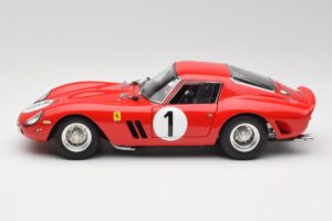 Ferrari 250 GTO #1 P. Rodriguez / W. Mairesse Paris 1000km 1962 CMC 1:18 M-254 Métal Moulé — image 3 sur 6