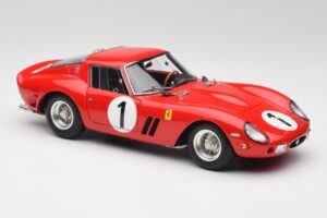 Ferrari 250 GTO #1 P. Rodriguez / W. Mairesse Paris 1000km 1962 CMC 1:18 M-254 Métal Moulé — image 4 sur 6