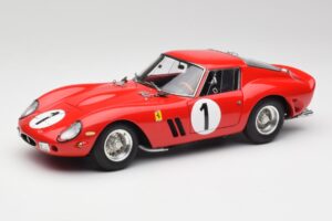 Ferrari 250 GTO #1 P. Rodriguez / W. Mairesse Paris 1000km 1962 CMC 1:18 M-254 Métal Moulé