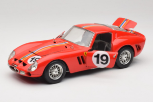 Ferrari 250 GTO #19 Rouge Rayures 1962 Bburago 1:18 3011-P3 Métal Moulé — image 2 sur 8