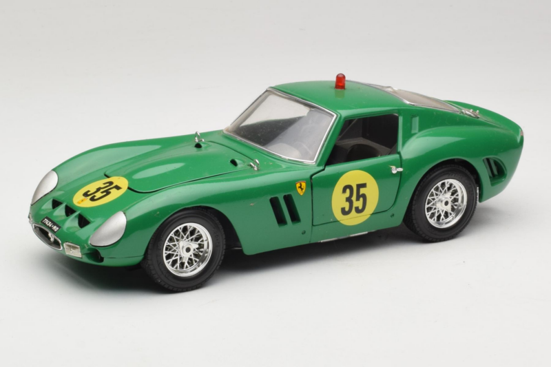 Ferrari 250 GTO #35 Vert 1962 Bburago 1:18 3011-G2 Métal Moulé