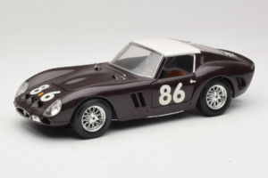Ferrari 250 GTO #86 Noir Bburago 1:18 3011-B1 Métal Moulé