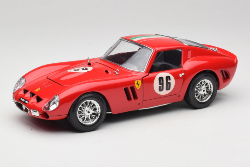Ferrari 250 GTO #96 Rouge 1962 Bburago 1:18 3011-N1 Métal Moulé