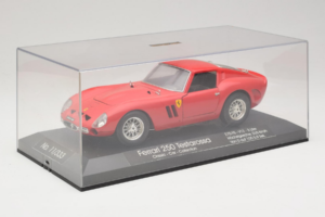 Ferrari 250 GTO Rouge Replacement Stand Exclusive Cars 1:18 EC005 Métal Moulé — image 8 sur 8