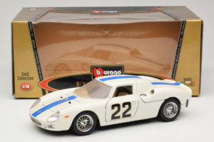 Ferrari 250 LM #22 Blanc 1965 Bburago 1:18 3333-W1 Métal Moulé — image 8 sur 8