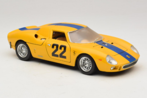 Ferrari 250 LM #22 Jaune 1965 Bburago 1:18 3333-Y1 Métal Moulé — image 6 sur 8