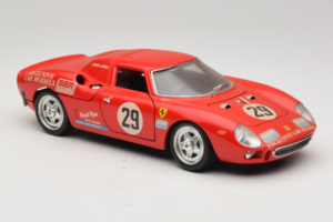Ferrari 250 LM #29 Owens / Jones Monza 1992 Édition Limitée Bburago 1:18 3033-P3 Métal Moulé — image 6 sur 8