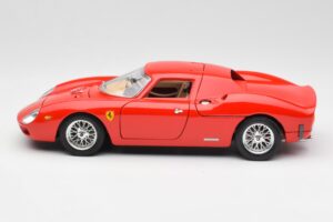 Ferrari 250 Le Mans Rouge Bburago 1:18 3033 Métal Moulé — image 4 sur 8