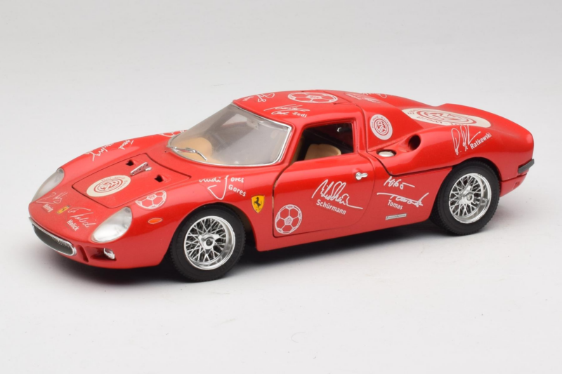 Ferrari 250 LM Rouge Blanc Essen Autographs Édition Limitée Bburago 1:18 3033-P4 Métal Moulé
