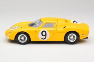 Ferrari 250 LM #21 M. Gregory / J. Rindt NART 24 Hours of Le Mans Winner 1965 Hot Wheels 1:18 25729 Métal Moulé — image 4 sur 8
