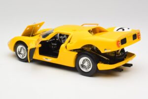 Ferrari 250 LM #21 M. Gregory / J. Rindt NART 24 Hours of Le Mans Winner 1965 Hot Wheels 1:18 25729 Métal Moulé — image 5 sur 8