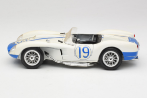 Ferrari 250 Testa Rossa #19 Blanc Replacement Box 1957 Bburago 1:18 3007-R5 Métal Moulé — image 4 sur 8