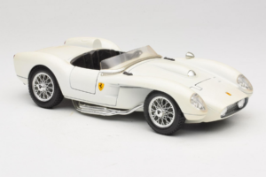 Ferrari 250 Testa Rossa Blanc Replacement Box Bburago 1:18 3007-R3 Métal Moulé — image 6 sur 8