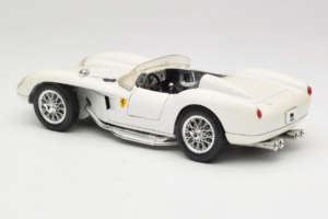 Ferrari 250 Testa Rossa Blanc Replacement Box Bburago 1:18 3007-R3 Métal Moulé — image 7 sur 8