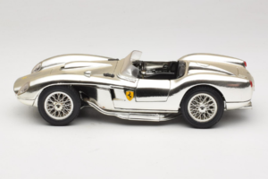 Ferrari 250 Testa Rossa Chrome Argent Bburago 1:18 3007-C1 Métal Moulé — image 4 sur 8