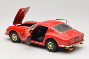 Ferrari 275 GTB/4 Rouge ERTL 1:18 7493-P1 Métal Moulé — image 5 sur 8