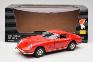 Ferrari 275 GTB/4 Rosso Corsa ERTL 1:18 7483 Métal Moulé — image 8 sur 8