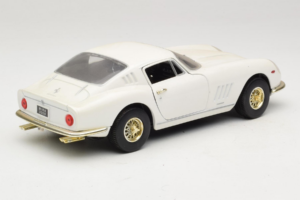 Ferrari 275 GTB/4 Blanc ERTL 1:18 7493 Métal Moulé — image 3 sur 8