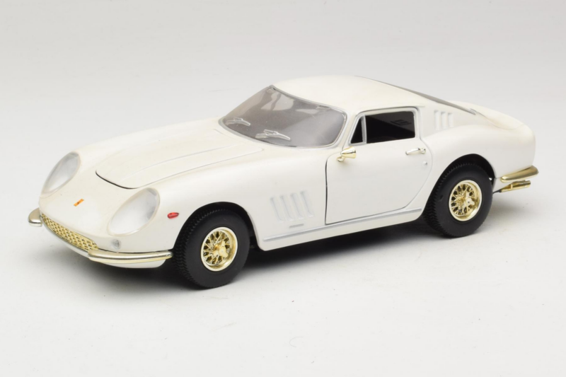 Ferrari 275 GTB/4 Blanc ERTL 1:18 7493 Métal Moulé