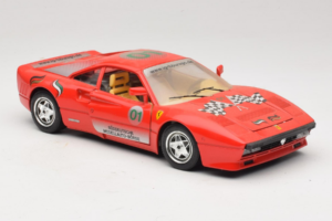 Ferrari 288 GTO #1 Rouge 1984 Bburago 1:18 3027-P3 Métal Moulé — image 6 sur 8