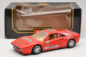 Ferrari 288 GTO #1 Rouge 1984 Bburago 1:18 3027-P3 Métal Moulé — image 8 sur 8