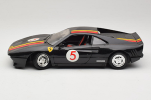 Ferrari 288 GTO #5 Noir Tonka 1:18 1109 Métal Moulé — image 4 sur 8