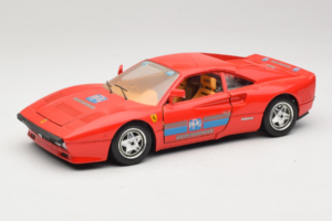 Ferrari 288 GTO PPG Auto Refinish Rouge Bburago 1:18 3027-P2 Métal Moulé