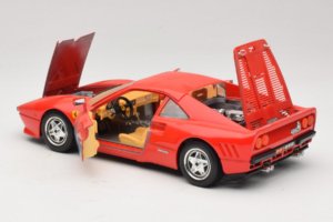 Ferrari 288 GTO PPG Auto Refinish Rouge Bburago 1:18 3027-P2 Métal Moulé — image 5 sur 8