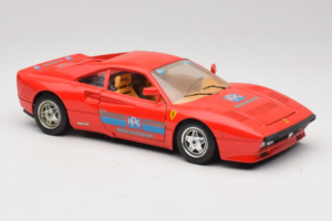 Ferrari 288 GTO PPG Auto Refinish Rouge Bburago 1:18 3027-P2 Métal Moulé — image 6 sur 8