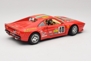 Ferrari 288 GTO Rally #40 Rouge 1986 Bburago 1:18 3057-P1 Métal Moulé — image 3 sur 8