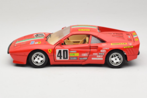 Ferrari 288 GTO Rally #40 Rouge 1986 Bburago 1:18 3057-P1 Métal Moulé — image 4 sur 8