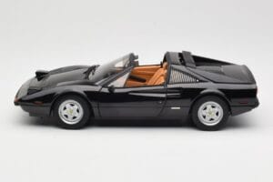 Ferrari 308 GTS Noir Hot Wheels 1:18 P9899 Métal Moulé — image 4 sur 8