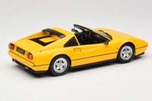 Ferrari 328 GTS Jaune KK-Scale 1:18 KKDC180552 Métal Moulé — image 2 sur 6