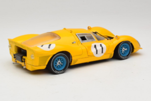 Ferrari 330 P4 #11 Jaune Spa-Francorchamps 1967 Eagles Race 1:18 38007-Y1 Métal Moulé — image 3 sur 8
